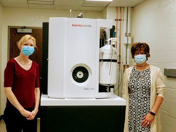 Kielkopf-Calvi and cryo-electron microscope