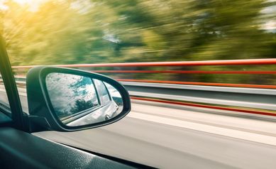 How the brain interprets motion while in motion