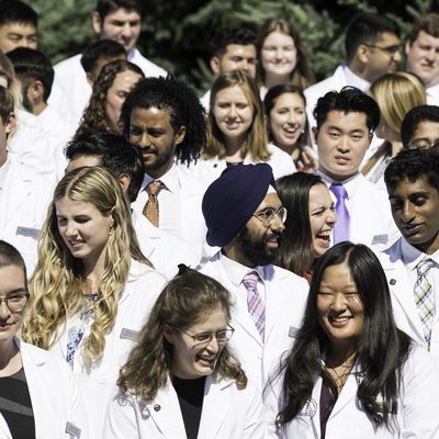 2022-08-12_White_Coat_ceremony_1044_