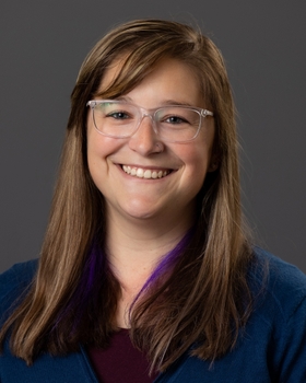 Rianne Stowell Headshot 