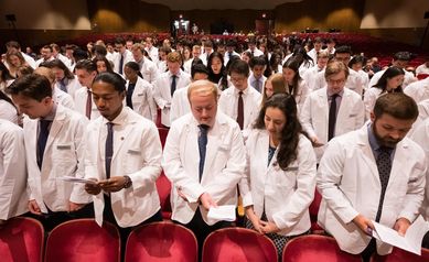 2023-08-18_White_Coat_0043-min