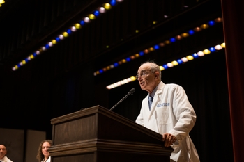 2023-08-18_White_Coat_0442-min