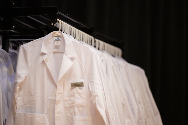 2023-08-18_White_Coat_0376-min