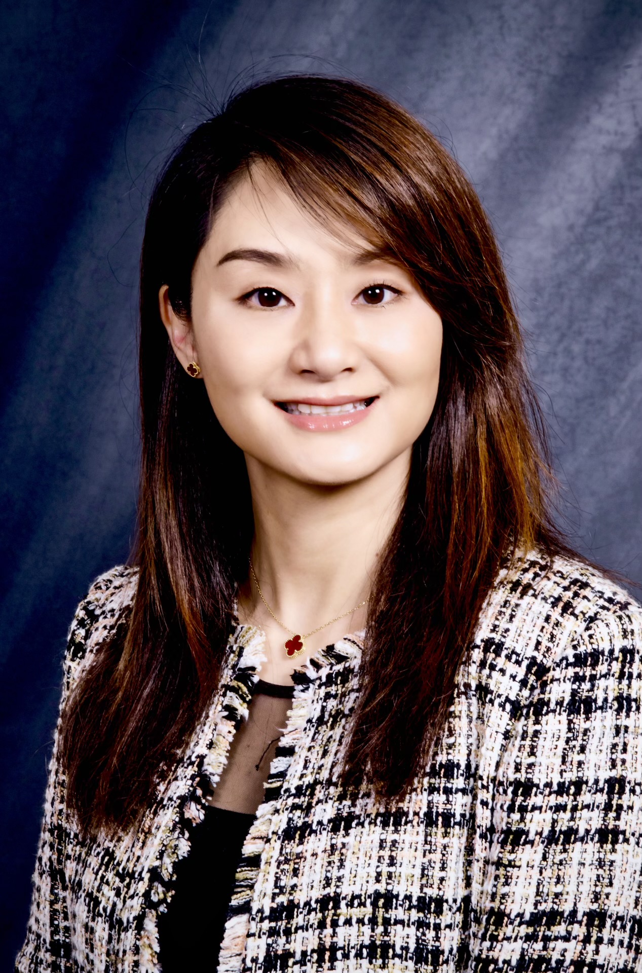 portrait of Dr. Jin Xiao