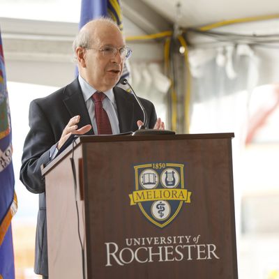 2023-09-08_StrongED_groundbreaking_0427