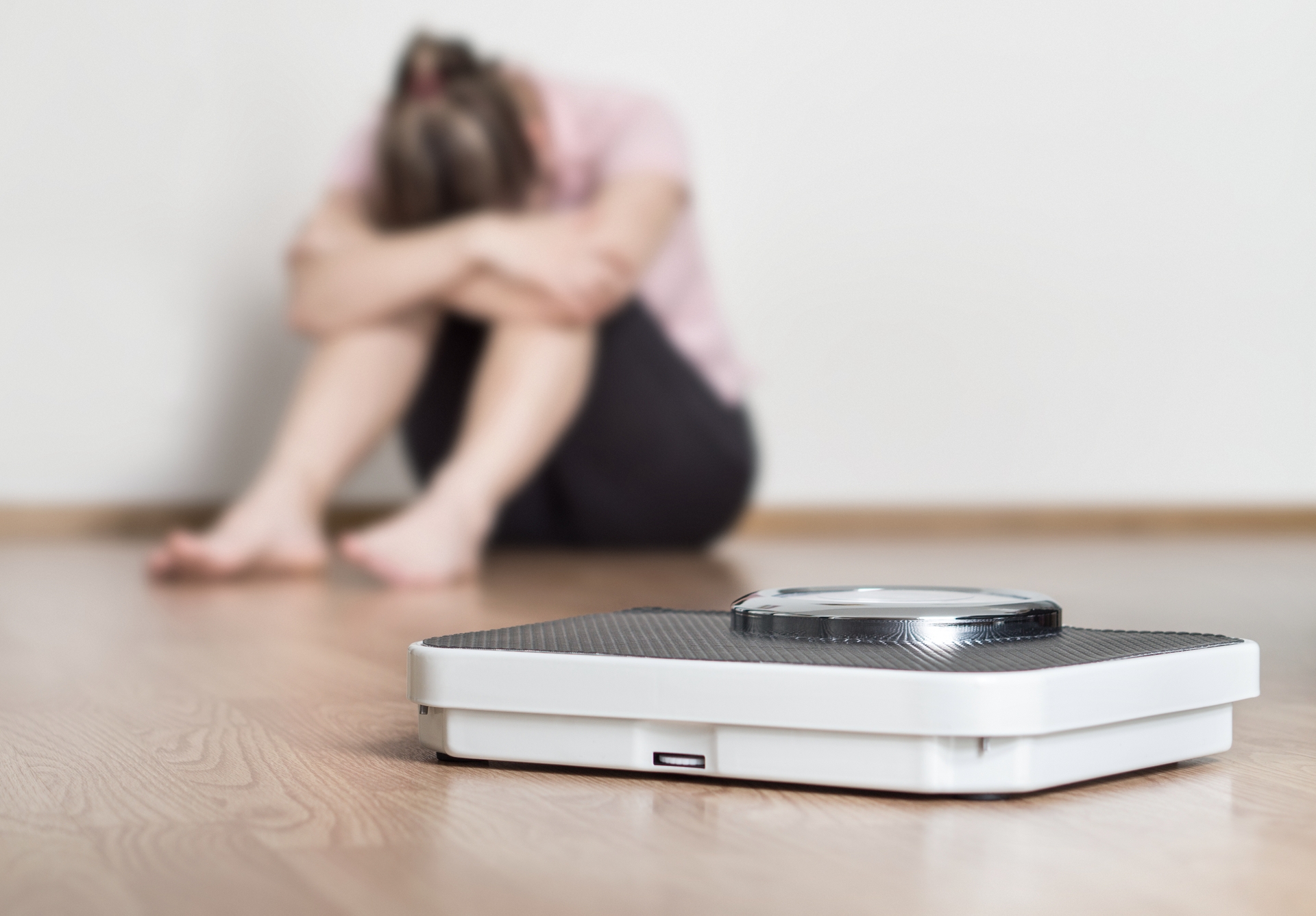 Adrenal glands fatigue with scale