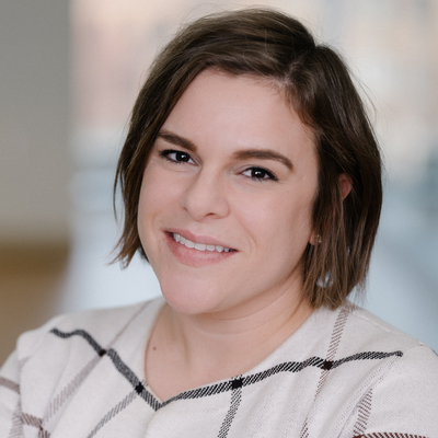 AnnaLynn Williams Headshot 2022- Hodgkin Lymphoma-Dementia study