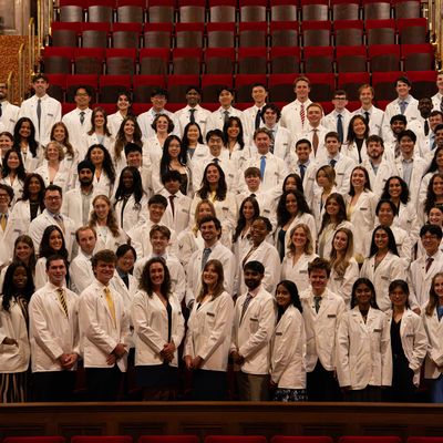2026-08-14_White_Coat_Ceremony_26summer-0128