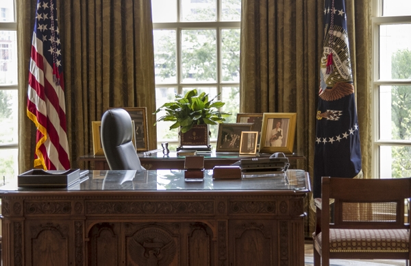 GWB_office-desk