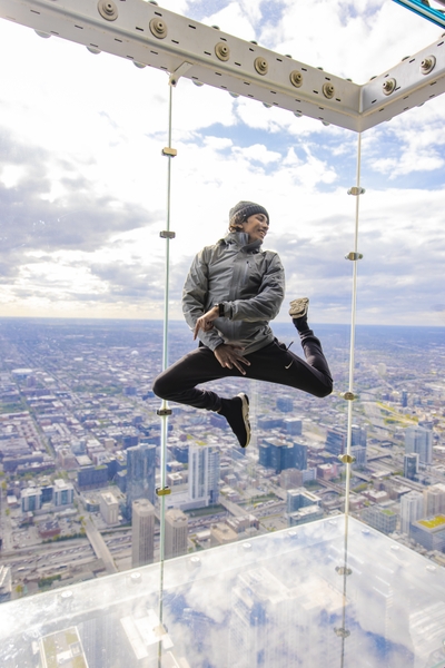 Skydeck_leap