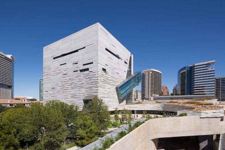 Perot_exterior