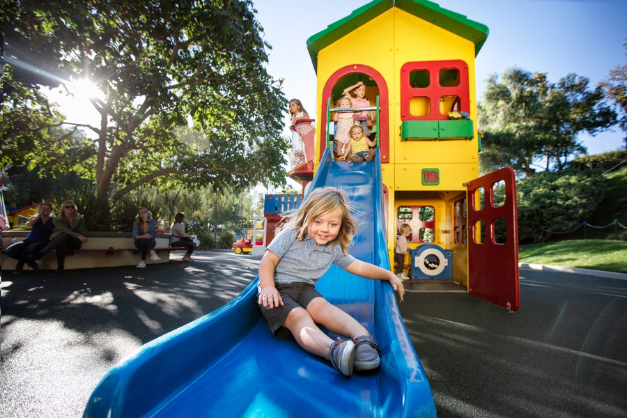 legoland-california-duplo-playtown-slide