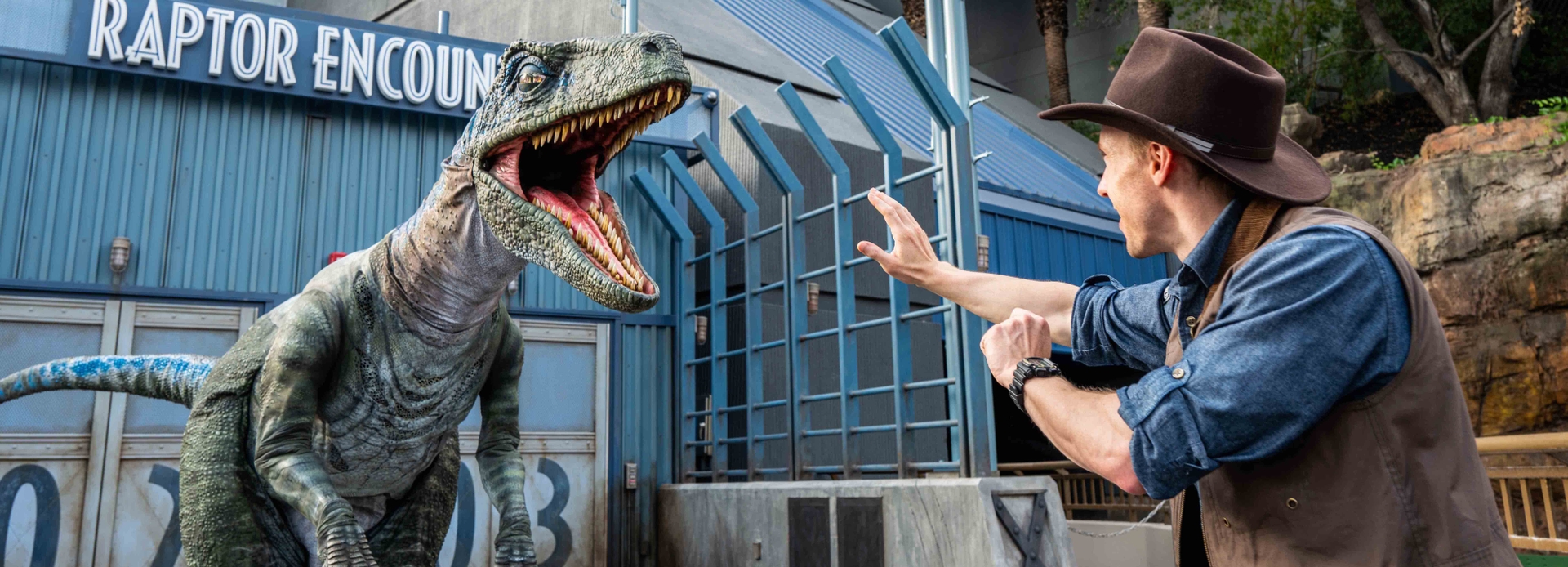 Jurassic World - The Ride 8