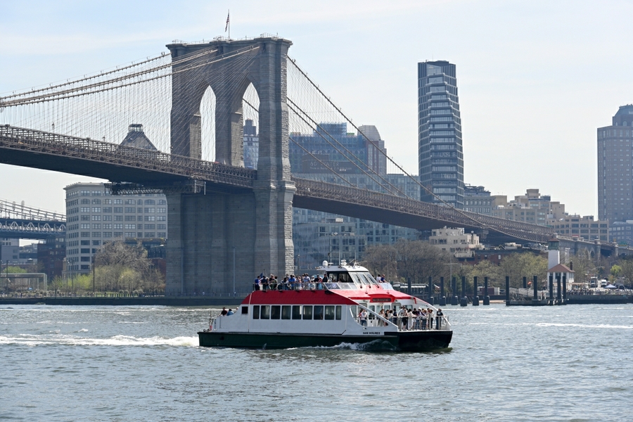 Circle Line_iStock-1494882769-2