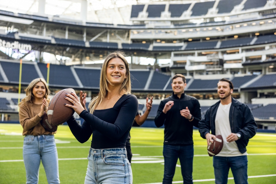 SoFi_quarterback2