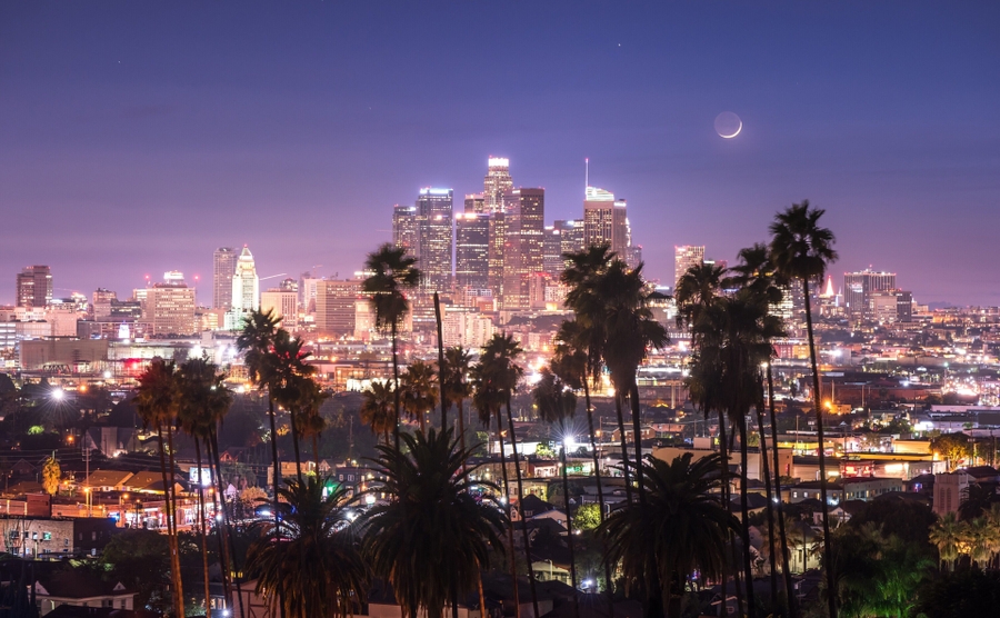 Starline_downtown-night-view