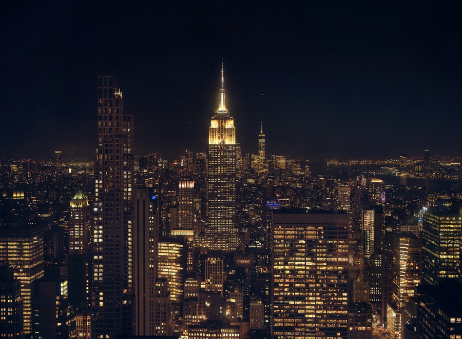 TOR_WeatherRoom-night