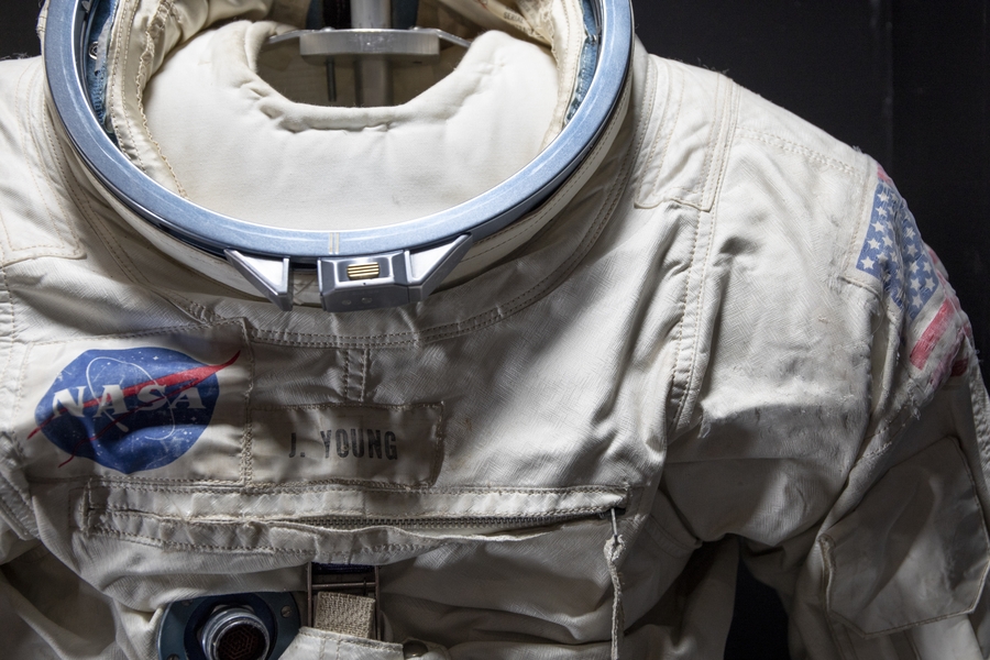 Apollo10space suit chestBZ0A1103