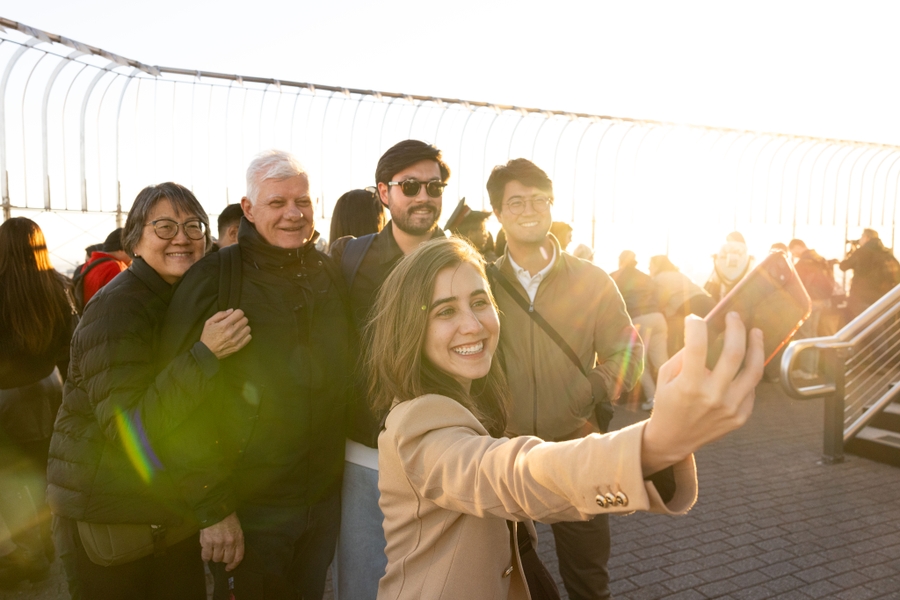 ESB_group-selfie