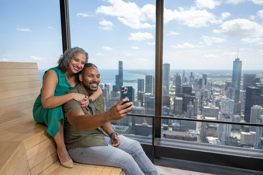 360_couple-selfie-2