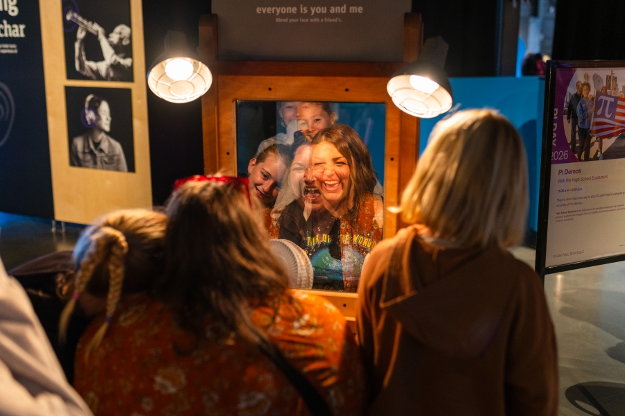 Exploratorium_YouMe