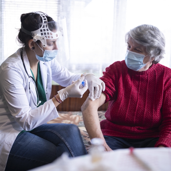 getty latino vaccine