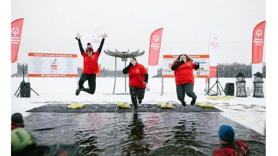 GCI’s year-round commitment to Special Olympics Alaska makes a splash at annual Polar Plunge event
