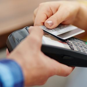 35% of Americans Likely to Apply for a Store Card This Holiday Season