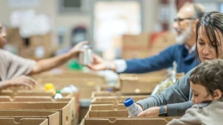 charitable-donations-survey-study-e1639595479976