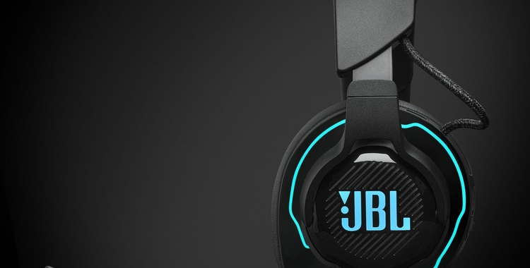 2.JBL_QUANTUM_910_Wireless_ProductImage_LeftBlack_dabf0366-987a-4b2d-aaff-f974f66fa64d-prv