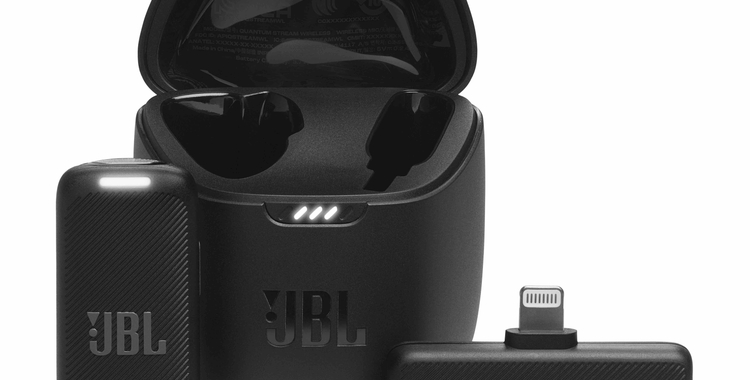 JBL_Quantum Stream Wireless_Product Image_Hero_Light 1