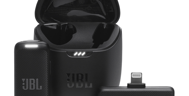 JBL_Quantum Stream Wireless_Product Image_Hero_Light