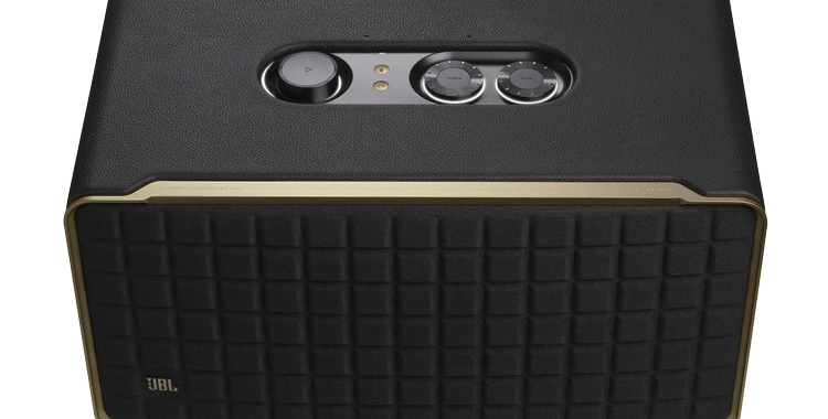 JBL_AUTHENTICS_500_TOP_DOWN_x1