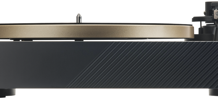 F1_JBL_Spinner_BT_Gold_Front_Lid Off