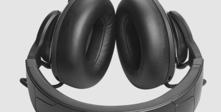 JBL Quantum 910