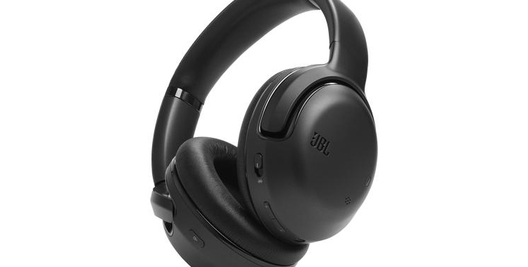 CLJBL_TOUR_One M2_Product Image_Hero_Black
