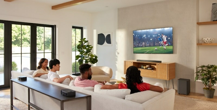 JBL BAR 1000 lifestyle
