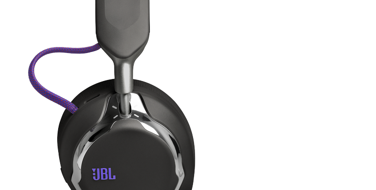 04.LS_JBL_Quantum-950_Product-Image_Right_Black