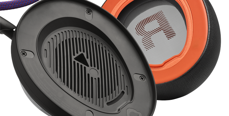 LS_JBL_Quantum_950_Product_Image_Det-Earcup_Black