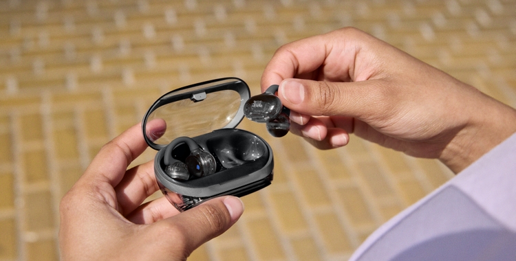 JBL lança no mercado brasileiro o JBL Soundgear Clips, novos