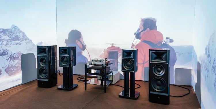 73_JBL ROSEWOOD