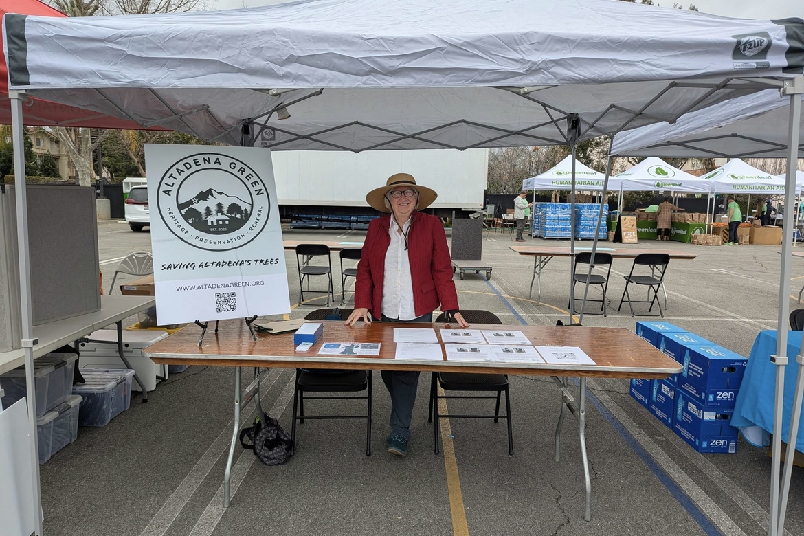 Stephanie Landregan at a booth for Altadena Green