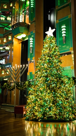 Holiday-Season-Decor-2