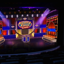 FamilyFeudLiveSetSimulation