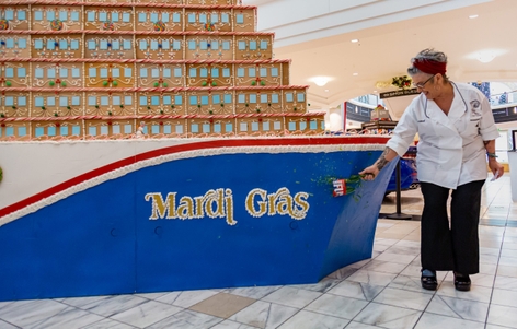 Gingerbread-ship-1-LR-scaled