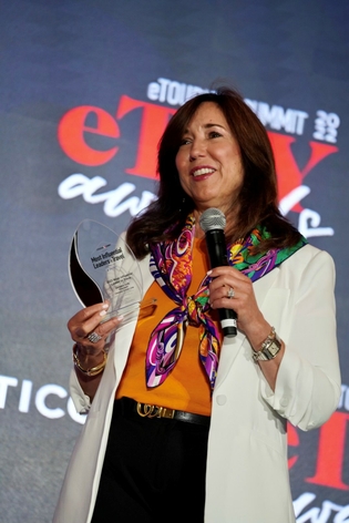Christine-Award-2