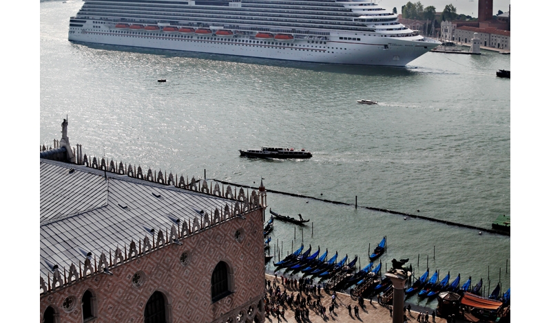 Carnival Magic 8