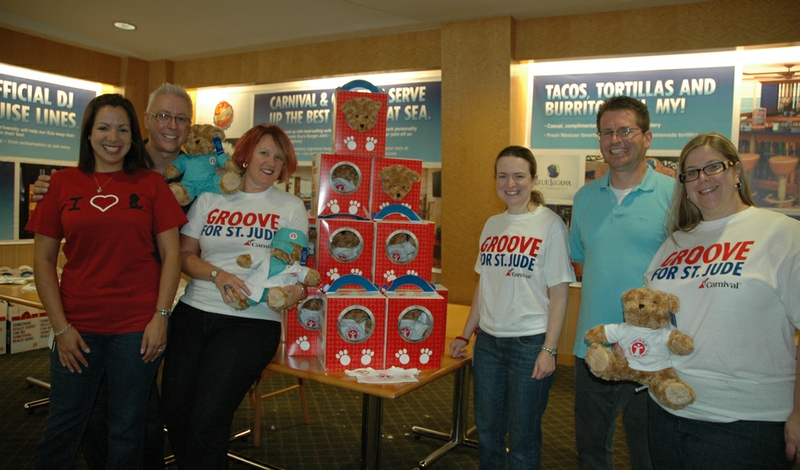 Carnival Cruise Lines’ shoreside employees recently held a  “Beary Cuddly Workshop” activity at the cruise line’s corporate offices and raised $2,300 for St. Jude.