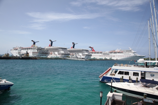 Four Ships in Nassau