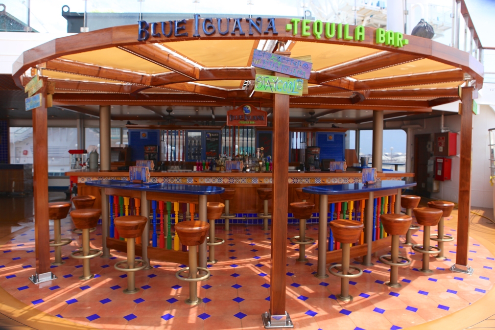 TI BlueIguana Tequila Bar - smaller